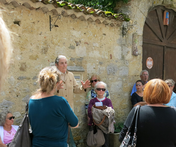 Le village de Saint-Orens expliqué par Marie-Thérèse Castay