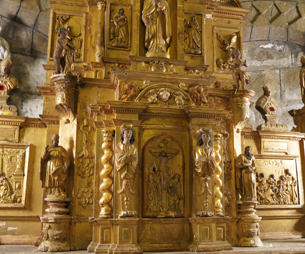 Mouchan, intérieur de l'église romane